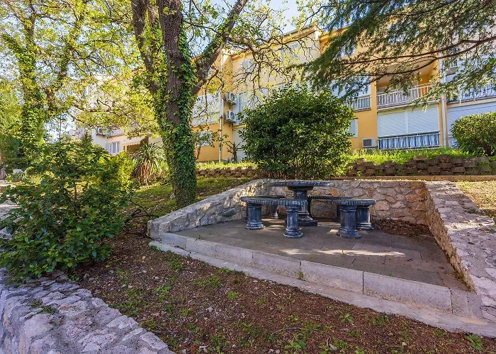 Apartament Traumhaftes Nur 70 Meter Zum Mit Meerblick Und Privatparkplatz Selce
