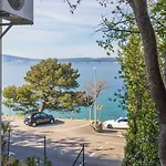 Traumhaftes Nur 70 Meter Zum Mit Meerblick Und Privatparkplatz Apartmán *
