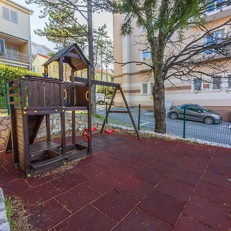 Apartman Traumhaftes Nur 70 Meter Zum Mit Meerblick Und Privatparkplatz *