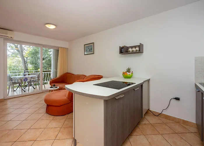 شقة Traumhaftes Nur 70 Meter Zum Mit Meerblick Und Privatparkplatz