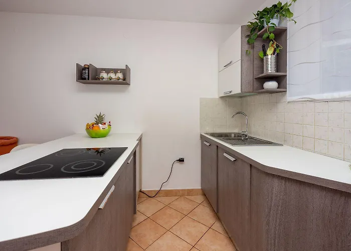 Apartamento Traumhaftes Nur 70 Meter Zum Mit Meerblick Und Privatparkplatz *